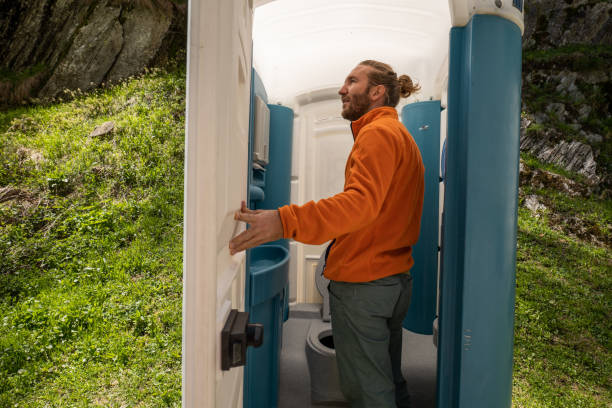 Best Portable toilet rental cost  in Burbank, WA